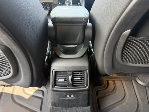 Used 2020 BMW X1 xDrive28i AWD/4WD image 13