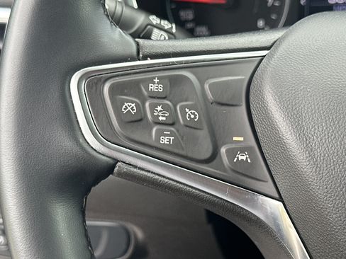 Used 2024 Chevrolet Equinox LT FWD image 25