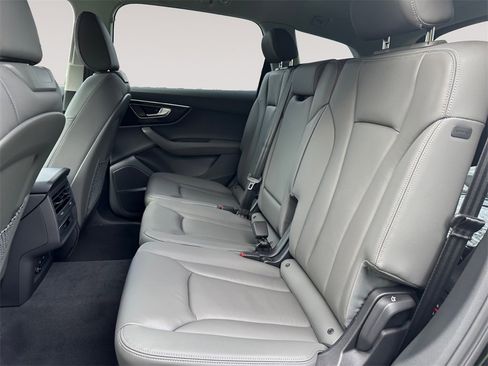 New 2026 Audi Q7 3.0T Premium image 13