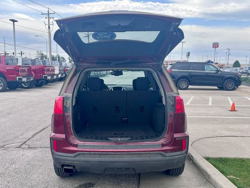 Used 2016 GMC Terrain SLE FWD image 15
