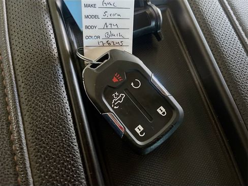 Used 2021 GMC Sierra 1500 AT4 w/ AT4 Premium Package image 35