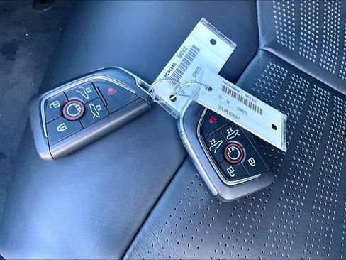 Used 2023 Chevrolet Corvette Stingray Preferred Cpe w/ Z51 Performance Package RWD image 10