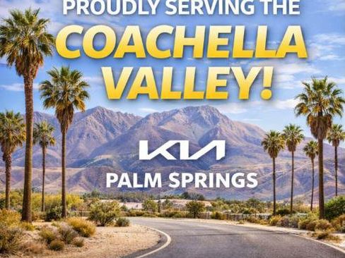 Used 2022 Toyota RAV4 XLE Premium image 10