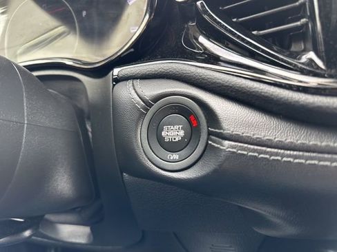 Used 2022 Dodge Durango GT image 24