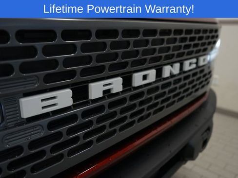 New 2025 Ford Bronco Badlands w/ Sasquatch Package image 18