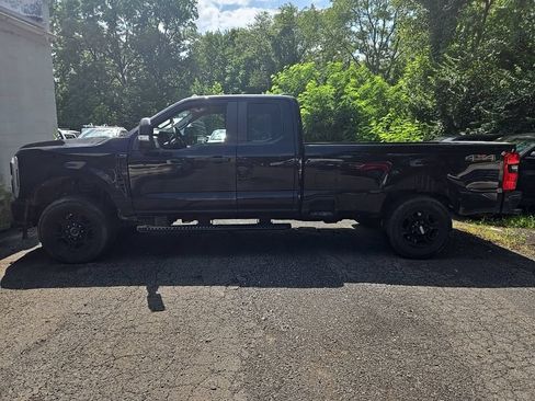 Used 2024 Ford F250 XL w/ STX Appearance Package AWD/4WD image 9