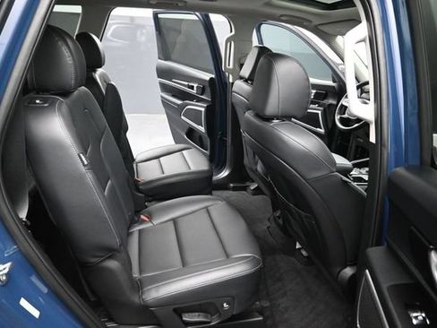 Used 2024 Kia Telluride S w/ S Sunroof Package AWD/4WD image 35