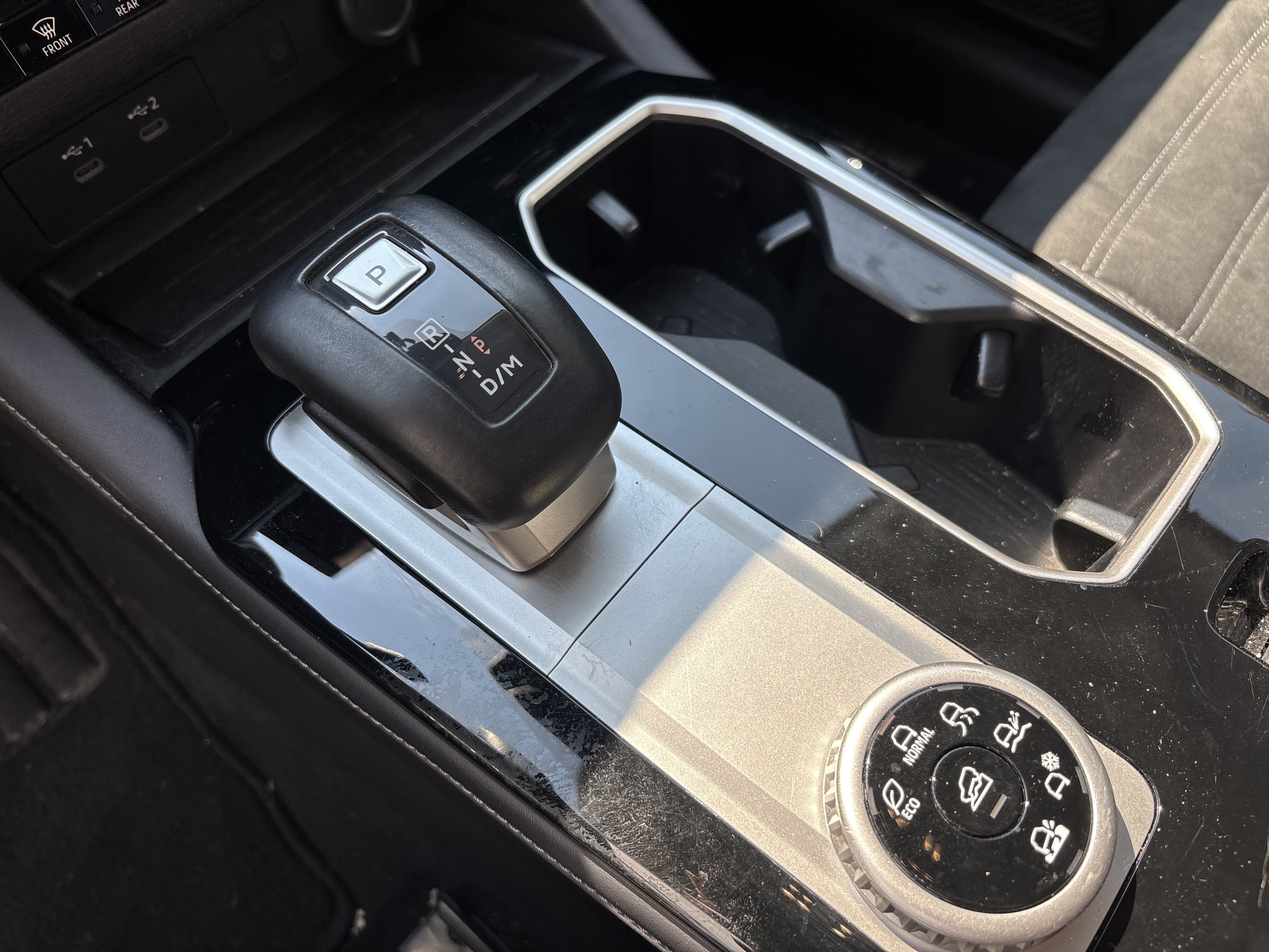 Used 2025 Mitsubishi Outlander SE AWD/4WD image 23