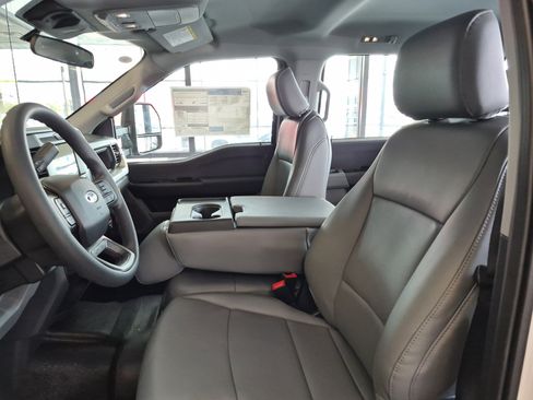 New 2026 Ford F250 XL w/ FX4 Off-Road Package image 18