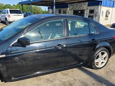 Used 2004 Acura TL FWD image 2