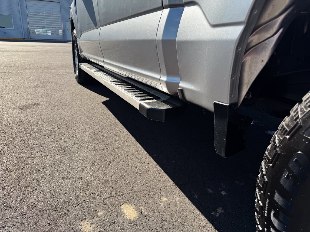 Used 2025 Ford F150 XLT w/ Equipment Group 301A Standard AWD/4WD image 16
