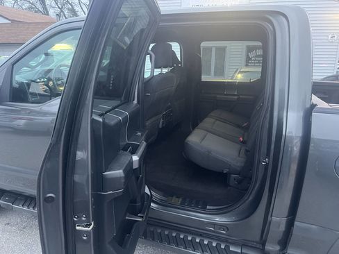 Used 2020 Ford F150 XLT w/ Equipment Group 302A Luxury AWD/4WD image 16