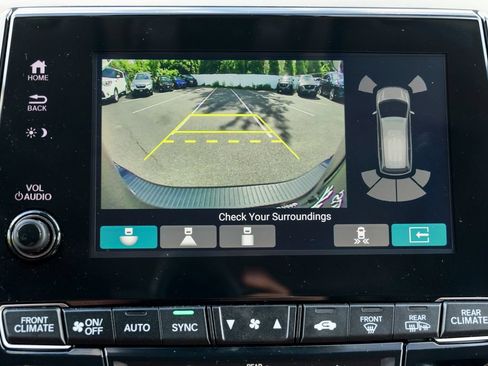 Used 2023 Honda Odyssey Elite image 57