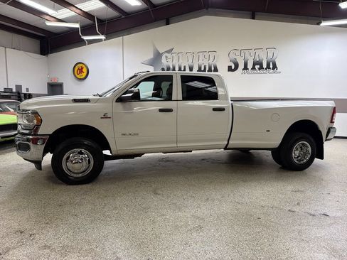 Used 2022 RAM 3500 Tradesman AWD/4WD image 2