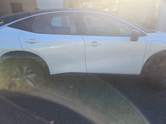 Used 2023 Nissan Ariya FWD image 6