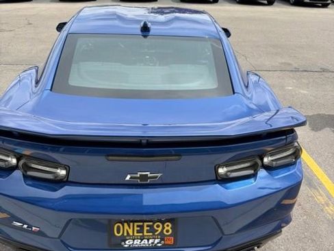 Used 2022 Chevrolet Camaro ZL1 RWD image 6