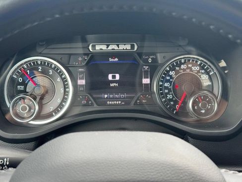 Used 2022 RAM 1500 Big Horn AWD/4WD image 21