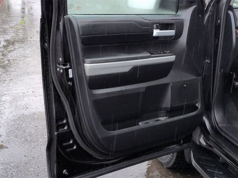 Used 2019 Toyota Tundra Limited image 9