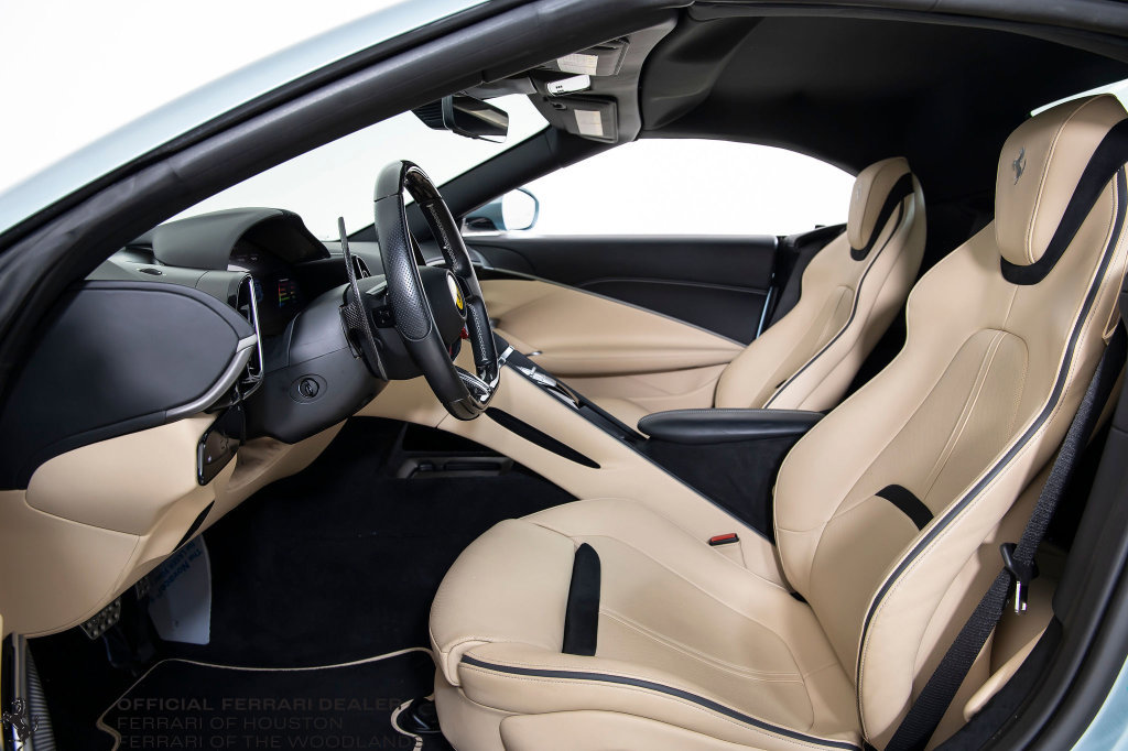 Certified 2024 Ferrari Roma Spider RWD image 5