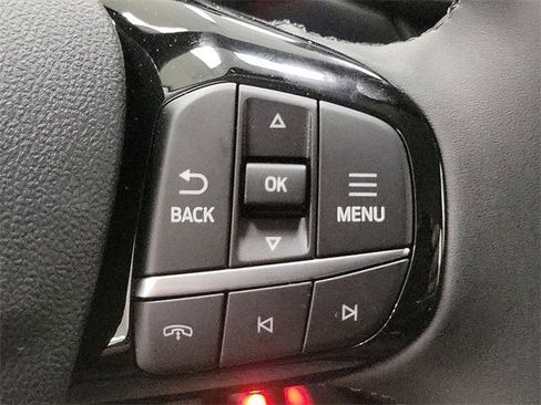 New 2025 Ford Escape SE image 8