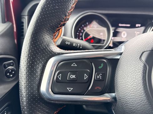 Used 2021 Jeep Gladiator Mojave w/ Cold Weather Group image 24