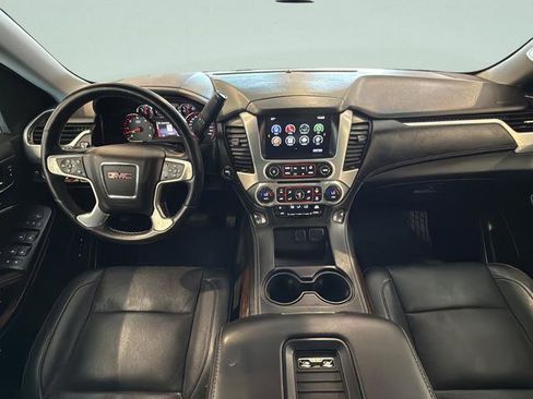 Used 2016 GMC Yukon SLT w/ Open Road Package AWD/4WD image 30