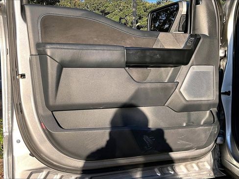 Used 2022 Ford F150 Platinum w/ Equipment Group 701A High image 17