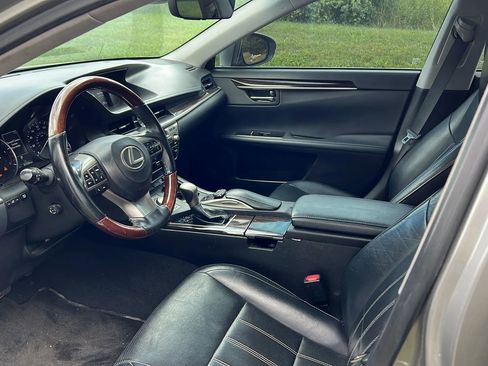 Used 2018 Lexus ES 350 image 10
