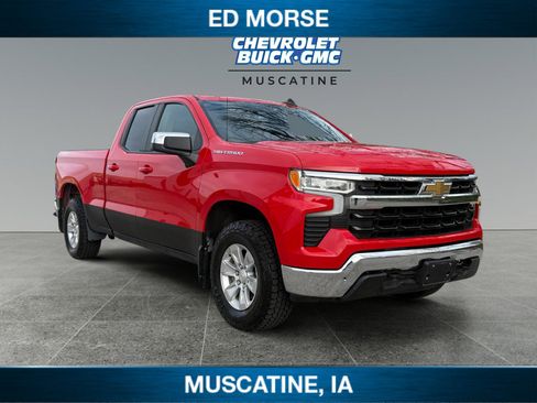 Used 2023 Chevrolet Silverado 1500 LT AWD/4WD image 7
