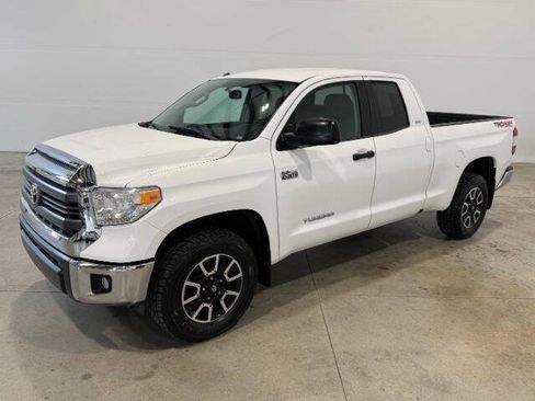 Used 2014 Toyota Tundra SR5 w/ TRD Off Road Package AWD/4WD image 2