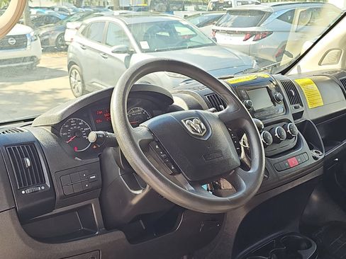 Used 2021 RAM ProMaster 3500 FWD image 14