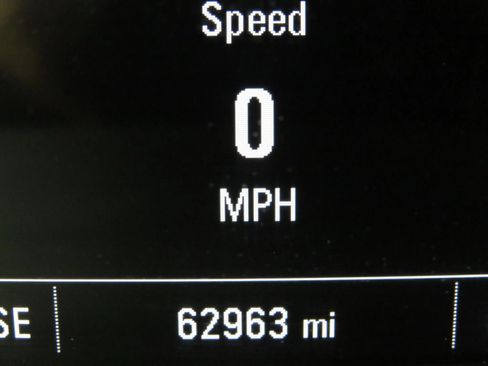 Used 2019 GMC Acadia SLE w/ LPO, Floor Liner Package FWD image 15