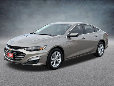 Used 2024 Chevrolet Malibu LT image 8