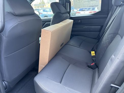 Used 2026 Toyota Tacoma SR5 image 9