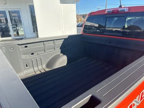 Used 2019 Chevrolet Colorado LT w/ LT Convenience Package image 16