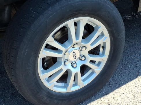 Used 2016 Ford F150 Lariat AWD/4WD image 7