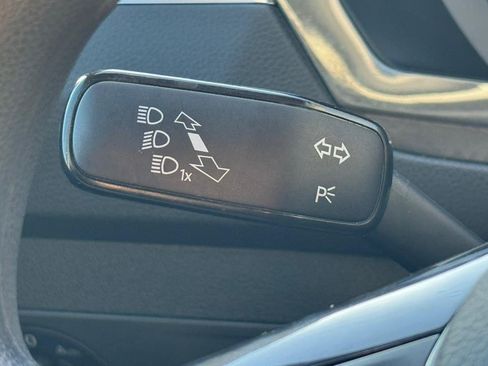 Used 2019 Volkswagen Tiguan S AWD/4WD image 18