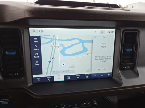 Used 2022 Ford Bronco Outer Banks AWD/4WD image 12