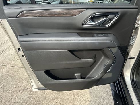 Certified 2021 Chevrolet Suburban LS image 15