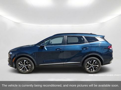 Used 2023 Kia Sportage EX w/ EX Premium Package AWD/4WD image 9