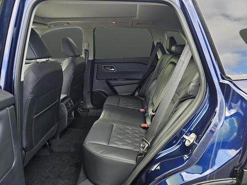 New 2026 Nissan Rogue Platinum w/ Platinum Premium Package image 17