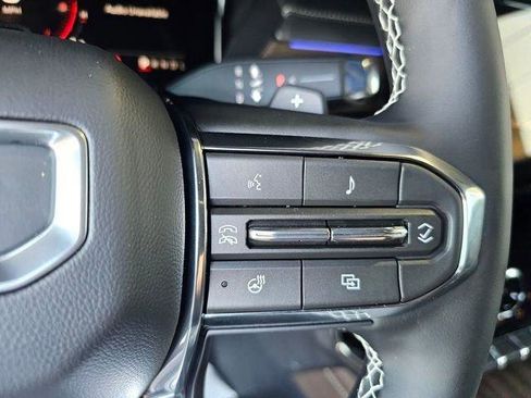 New 2026 GMC Acadia Denali Ultimate image 30