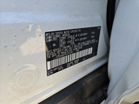 Used 2024 Toyota Venza Nightshade image 25