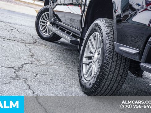 Used 2023 Chevrolet Colorado LT w/ LT Convenience Package image 14