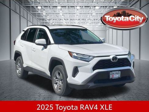 Certified 2025 Toyota RAV4 XLE AWD/4WD image 1