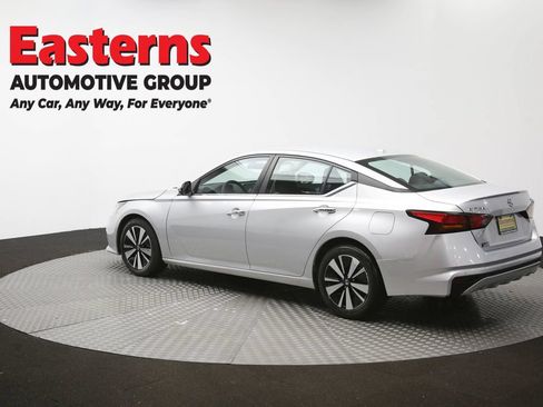 Used 2022 Nissan Altima 2.5 SV FWD image 63