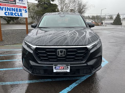 Used 2025 Honda CR-V LX image 8