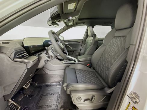 New 2025 Audi SQ5 Premium Plus image 21