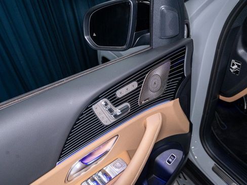 New 2026 Mercedes-Benz GLS 450 4MATIC image 12