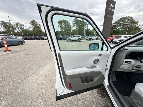 Used 2026 Hyundai Palisade SEL AWD/4WD image 23